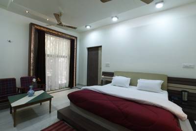The Woods Villa Resort